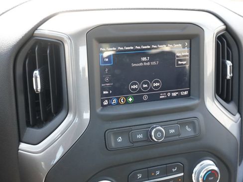 Used 2025 GMC Sierra 2500 Pro AWD/4WD image 22