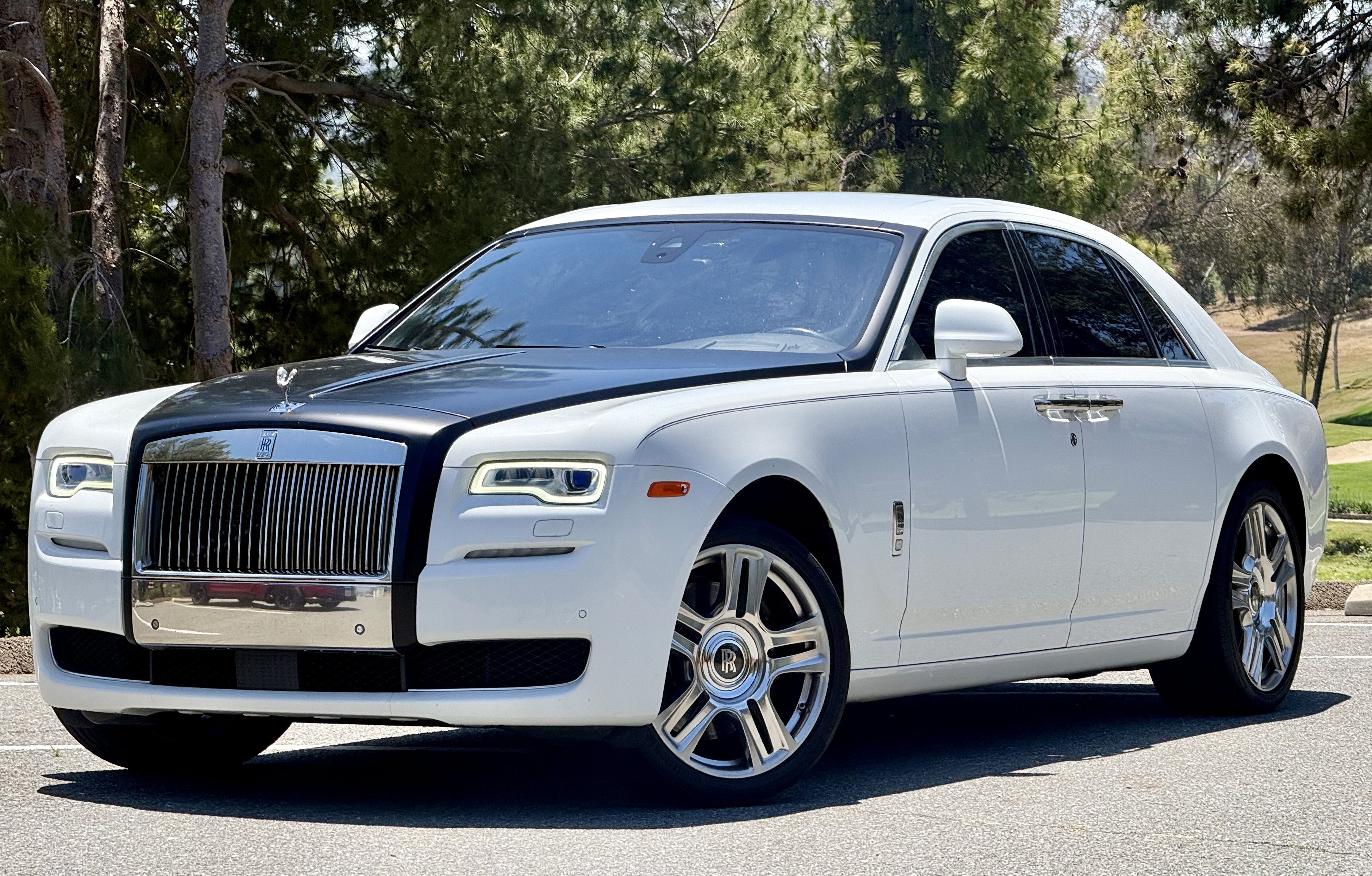 Used 2016 Rolls-Royce Ghost RWD image 1
