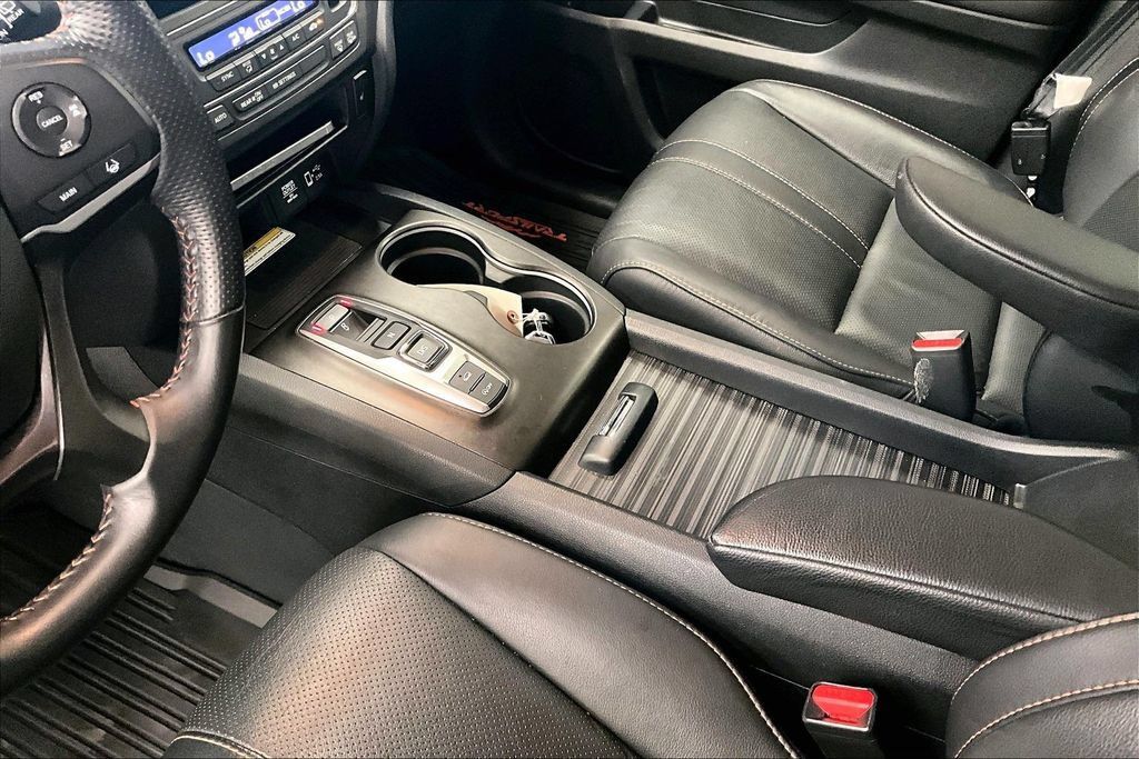 Used 2022 Honda Passport TrailSport image 16