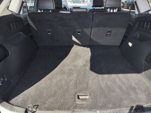 Used 2024 Ford Edge SEL w/ Convenience Package image 18