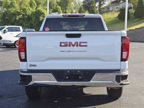 Used 2023 GMC Sierra 1500 Pro w/ Pro Value Package image 4