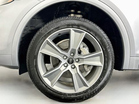 Used 2025 Audi Q5 2.0T Premium AWD/4WD image 11