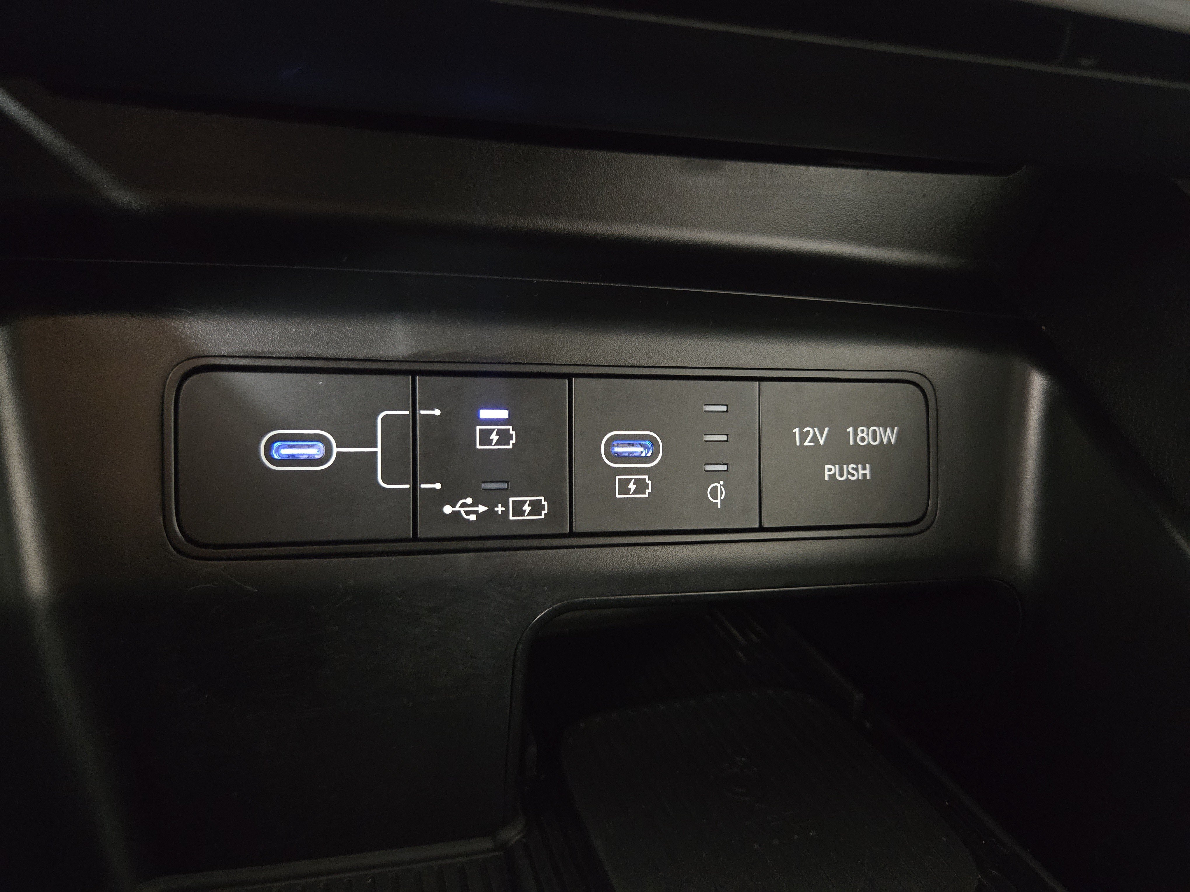 Used 2025 Hyundai Tucson SEL AWD/4WD image 27
