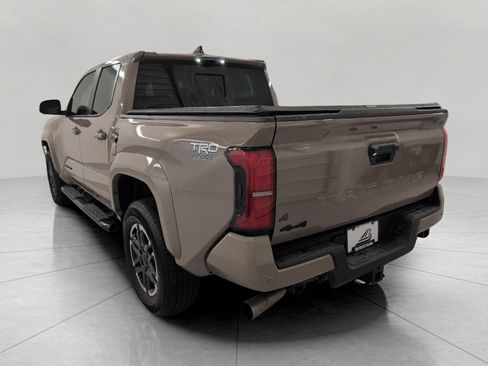 Used 2026 Toyota Tacoma TRD Sport w/ TRD Sport Premium Package AWD/4WD image 20