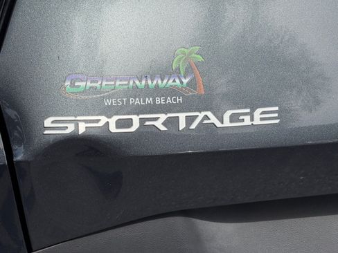Used 2023 Kia Sportage EX FWD image 21