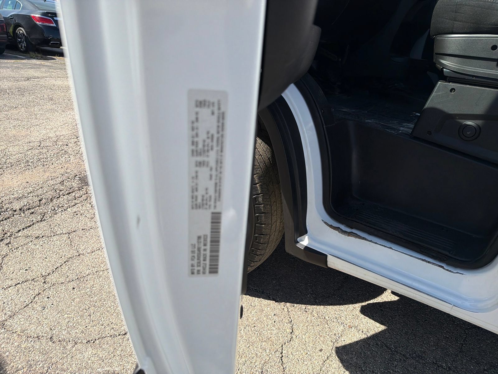 Used 2024 RAM ProMaster 2500 w/ Cold Weather Group FWD image 31
