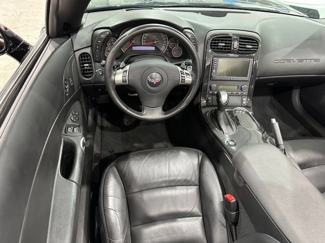 Used 2010 Chevrolet Corvette Convertible w/ Preferred Equipment Group RWD image 8
