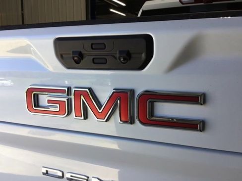 New 2026 GMC Sierra 2500 Denali w/ Denali Reserve Package AWD/4WD image 24