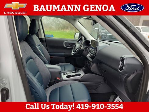 Used 2024 Ford Bronco Sport Outer Banks AWD/4WD image 12