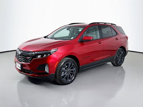Used 2024 Chevrolet Equinox RS AWD/4WD image 5