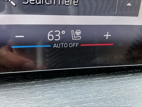 Certified 2026 BMW 430i Convertible w/ Premium Package image 35