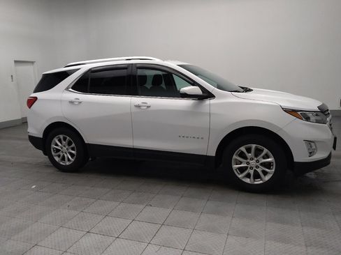 Used 2019 Chevrolet Equinox LT w/ Sun & Navigation Package image 11