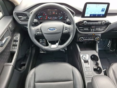 Certified 2020 Ford Escape SEL FWD image 12