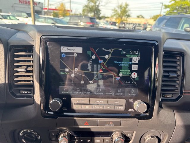 Used 2023 Nissan Frontier PRO-4X w/ Pro-4X Premium Package AWD/4WD image 16