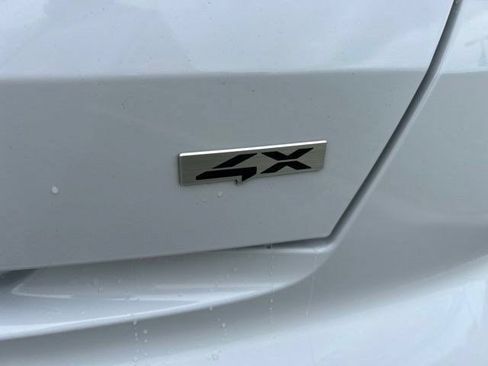Used 2023 Kia Sorento SX AWD/4WD image 56