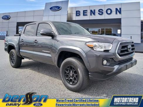 Used 2022 Toyota Tacoma SR5 w/ Technology Package RWD image 1