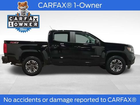 Used 2022 Chevrolet Colorado Z71 AWD/4WD image 2