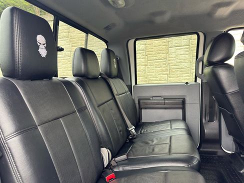 Used 2015 Ford F250 XL w/ Power Equipment Group image 45