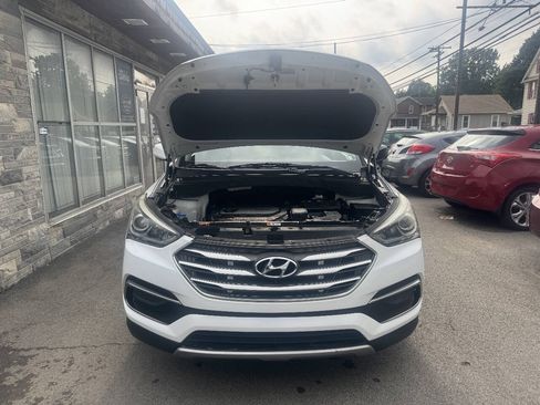 Used 2017 Hyundai Santa Fe Sport AWD/4WD image 7