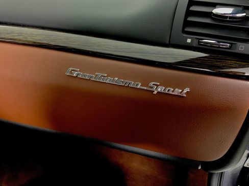 Used 2016 Maserati GranTurismo Sport RWD image 29