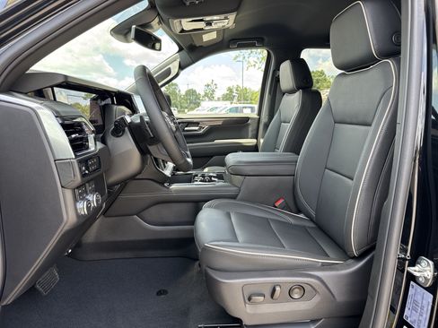 New 2026 GMC Yukon Elevation AWD/4WD image 16