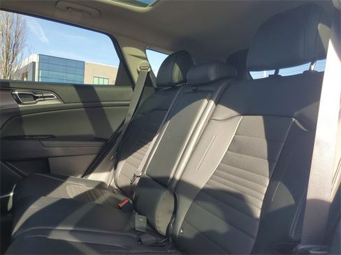 Certified 2024 Kia Sportage SX image 10