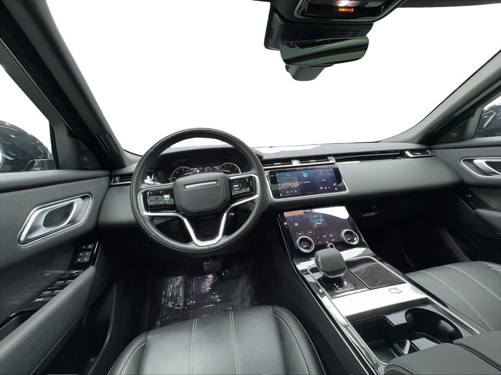 Used 2022 Land Rover Range Rover Velar S AWD/4WD image 36