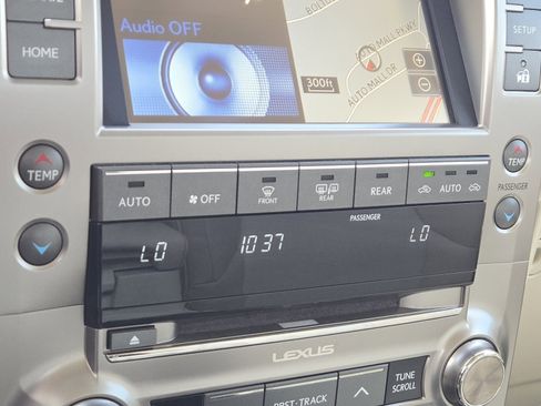 Used 2019 Lexus GX 460 Premium AWD/4WD image 29