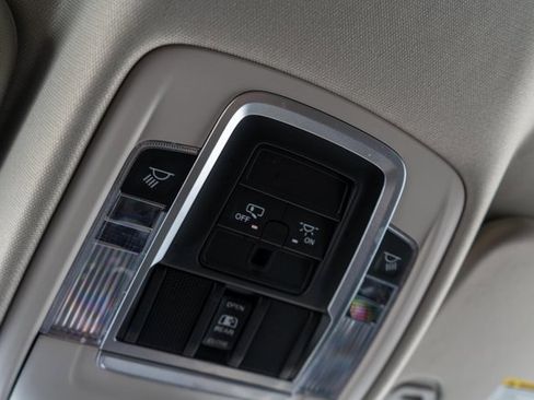 Used 2022 RAM 1500 Laramie w/ Trailer Tow Group image 35