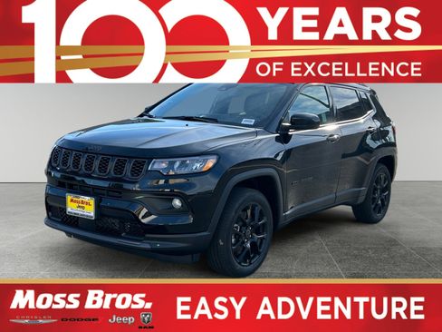New 2026 Jeep Compass Latitude w/ Sun and Sound Group AWD/4WD image 1