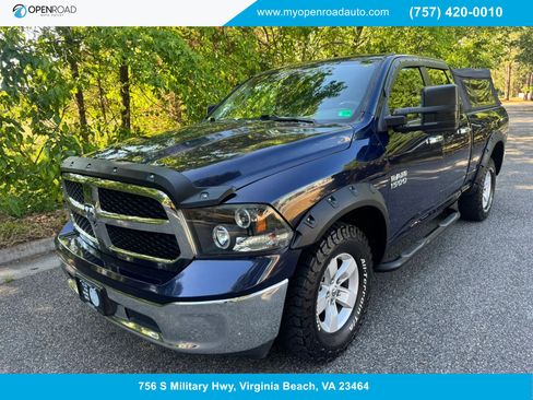 Used 2017 RAM 1500 Classic SLT AWD/4WD image 1