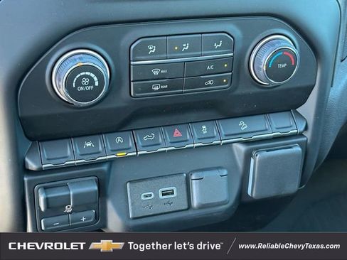 New 2026 Chevrolet Silverado 1500 Custom Trail Boss w/ LPO, Dark Essentials Package AWD/4WD image 18