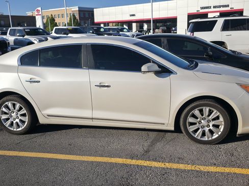 Used 2013 Buick LaCrosse Leather FWD image 1