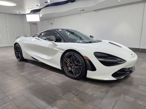 Used 2020 McLaren 720S Performance image 25