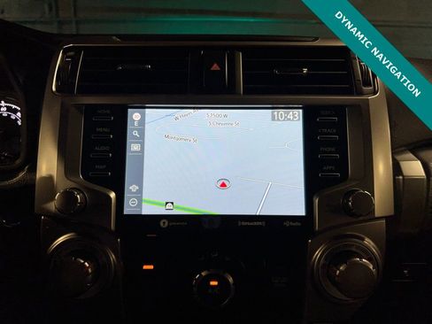 Used 2021 Toyota 4Runner SR5 Premium image 11