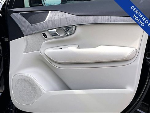 Used 2025 Volvo XC90 T8 Plus w/ Protection Package Premier image 24