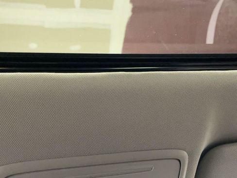 Used 2023 Honda Accord EX image 38