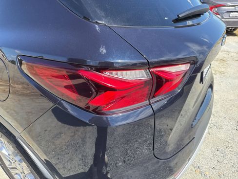 Used 2020 Chevrolet Blazer LT image 12