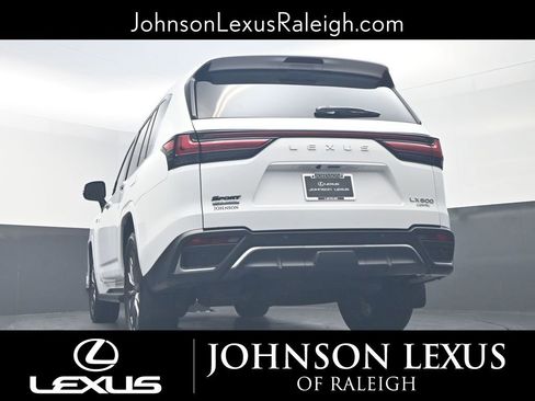 Used 2024 Lexus LX 600 F Sport image 20