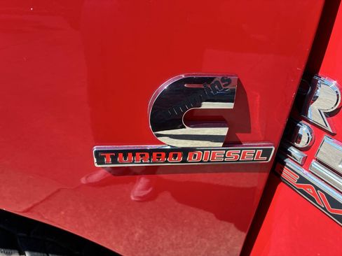 Used 2014 RAM 2500 Tradesman w/ Chrome Appearance Group AWD/4WD image 12