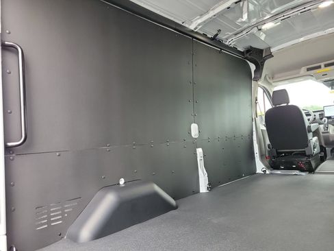 New 2026 Ford Transit 250 148 Medium Roof w/ Load Area Protection Package RWD image 13