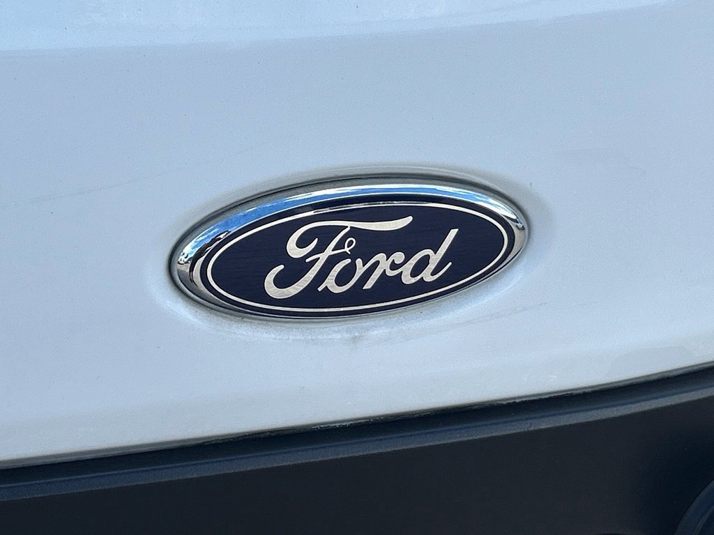 Used 2019 Ford Transit 250 148 Medium Roof RWD image 21
