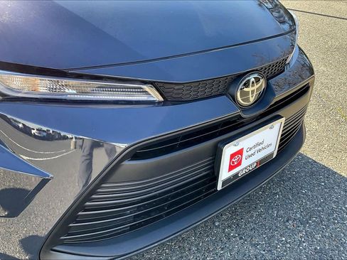 Certified 2024 Toyota Corolla LE image 30