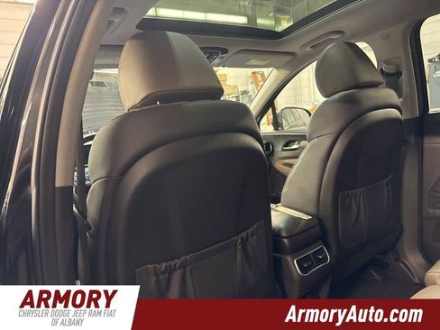 Used 2023 Hyundai Santa Fe Limited image 27
