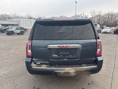 Used 2020 GMC Yukon XL Denali w/ Open Road Package image 7