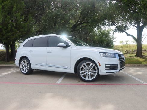 Used 2018 Audi Q7 3.0T Prestige w/ Prestige Package AWD/4WD image 1