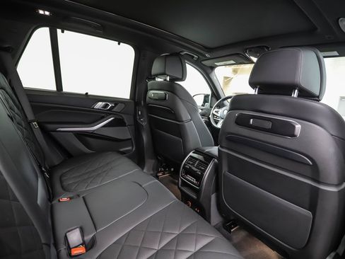 Certified 2025 BMW X5 M60i image 26