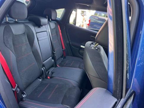 Used 2025 Mercedes-Benz GLA 35 AMG 4MATIC image 29