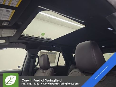 New 2026 Ford Explorer Platinum w/ LUX Leather Package image 26