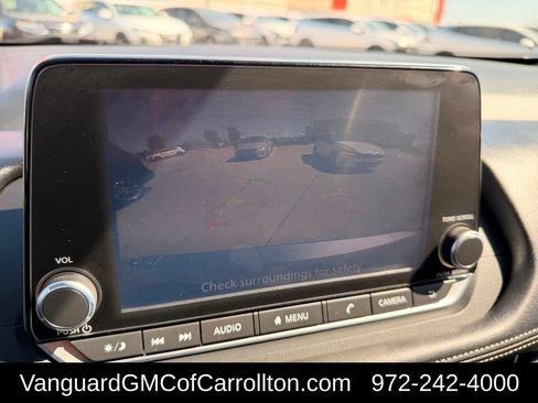 Used 2024 Nissan Rogue SV w/ SV Premium Package AWD/4WD image 19